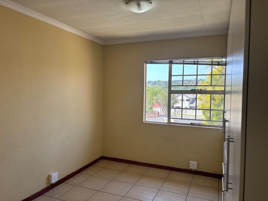 To Let 1 Bedroom Property for Rent in Vorna Valley Gauteng