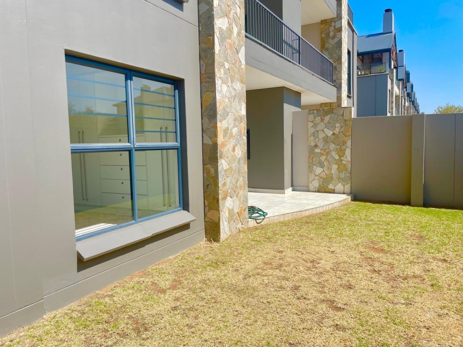 To Let 3 Bedroom Property for Rent in The Polofields Gauteng