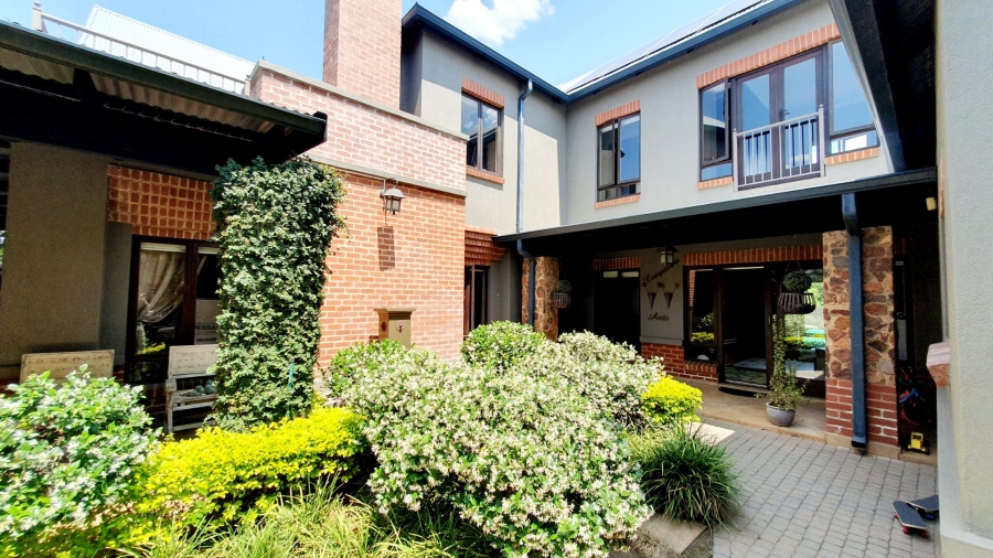 To Let 4 Bedroom Property for Rent in The Wilds Gauteng