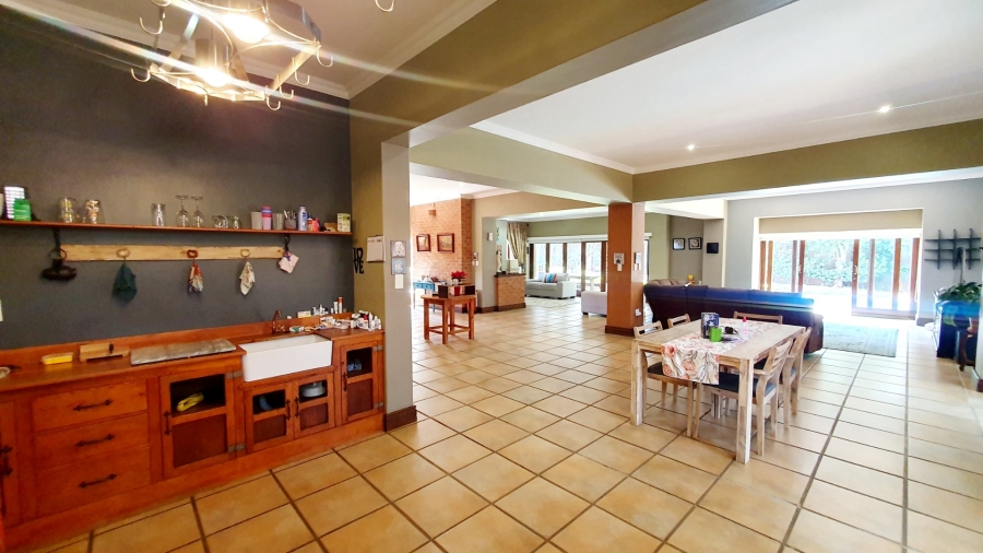 To Let 4 Bedroom Property for Rent in The Wilds Gauteng