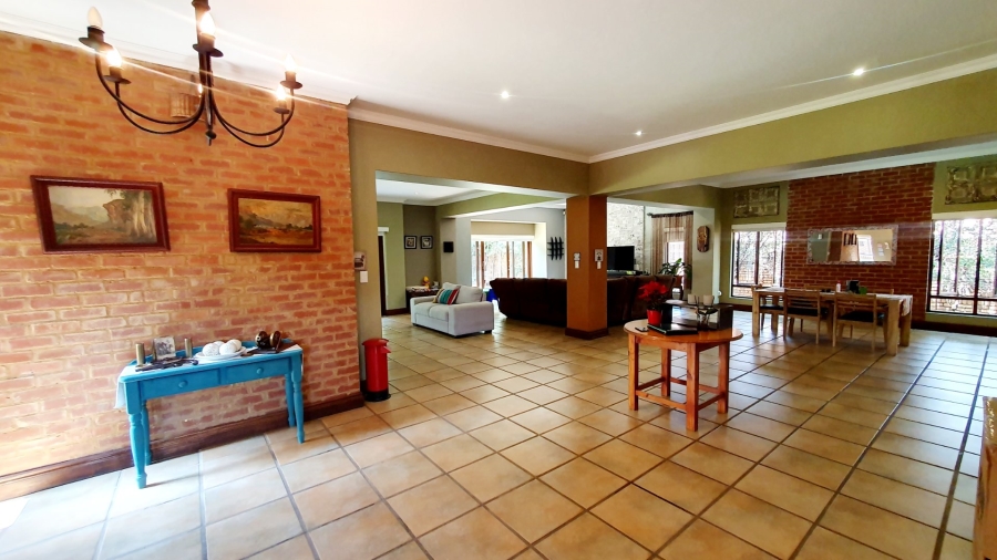 To Let 4 Bedroom Property for Rent in The Wilds Gauteng