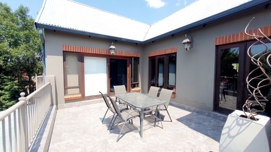 To Let 4 Bedroom Property for Rent in The Wilds Gauteng