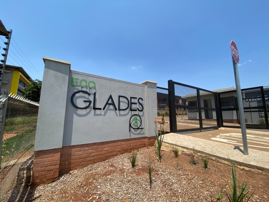 To Let commercial Property for Rent in Eco Park Gauteng