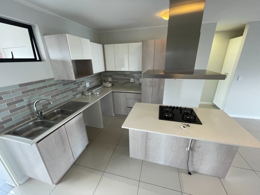 To Let 2 Bedroom Property for Rent in Bryanston Gauteng