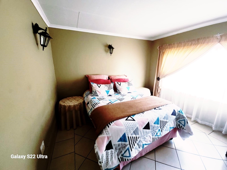 To Let 4 Bedroom Property for Rent in Kempton Park West Gauteng