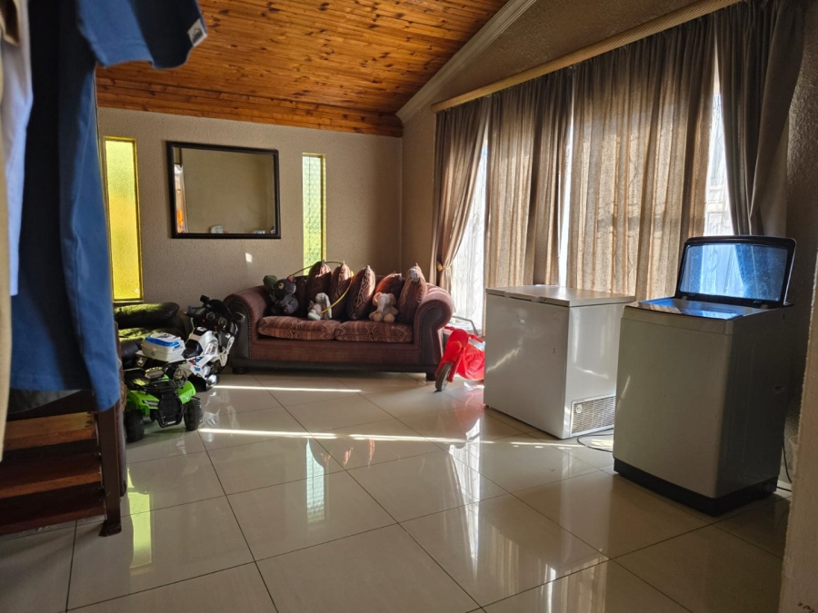 4 Bedroom Property for Sale in Witfield Gauteng