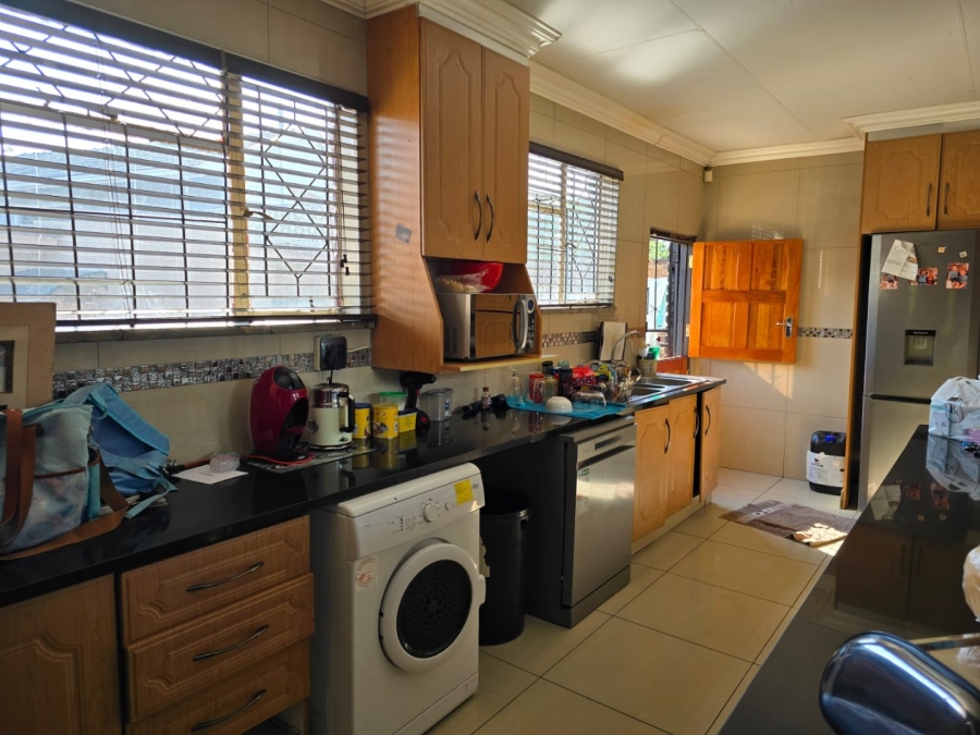 4 Bedroom Property for Sale in Witfield Gauteng