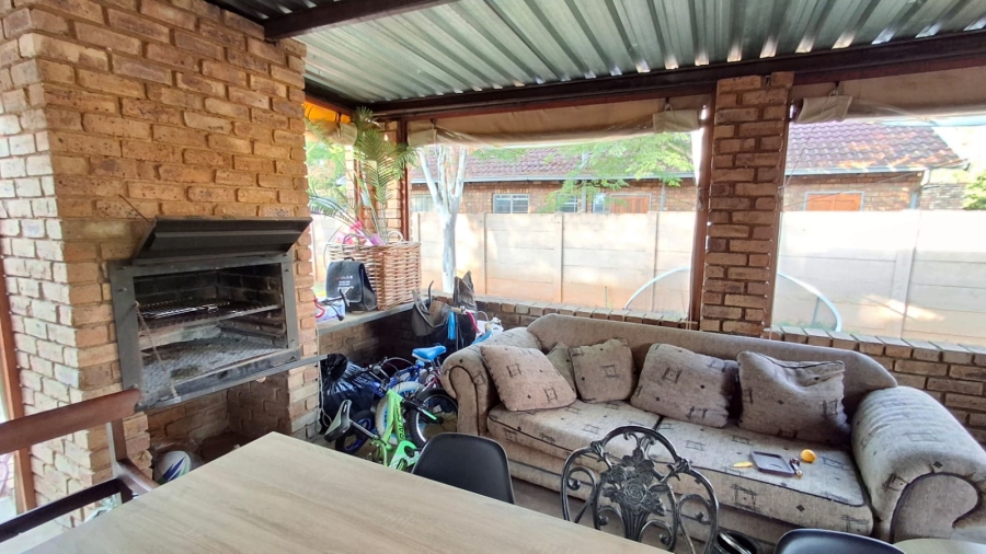 3 Bedroom Property for Sale in Doornpoort Gauteng