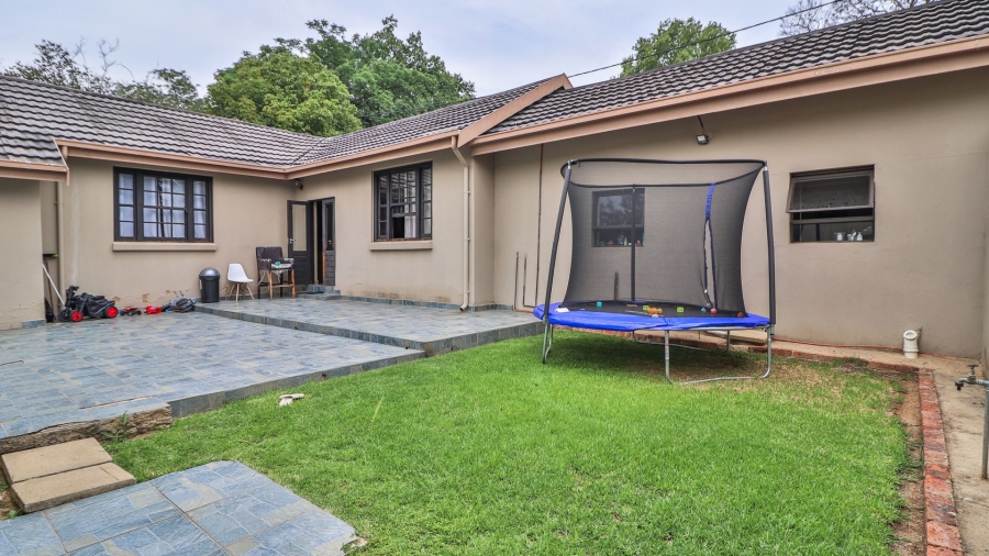 4 Bedroom Property for Sale in Craighall Park Gauteng