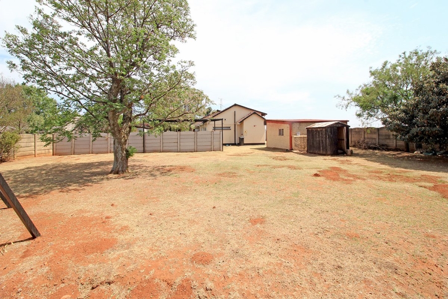 3 Bedroom Property for Sale in Golf Park Gauteng