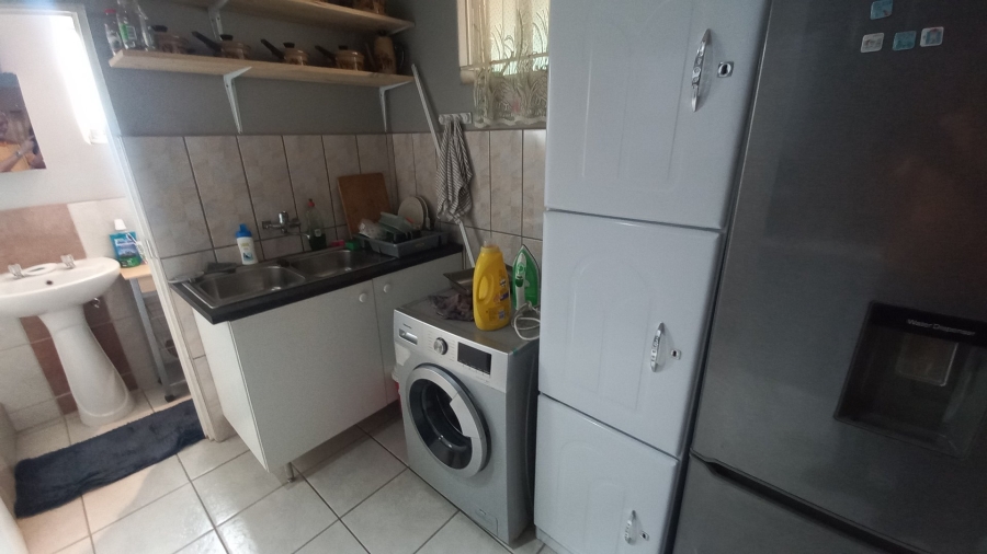 4 Bedroom Property for Sale in Mindalore Gauteng