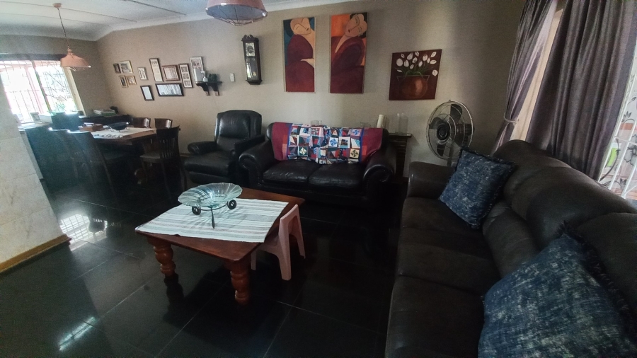 4 Bedroom Property for Sale in Mindalore Gauteng