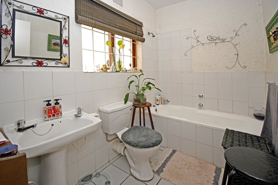 1 Bedroom Property for Sale in Westdene Gauteng