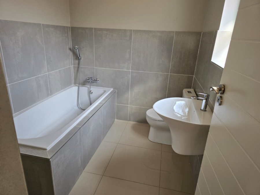 4 Bedroom Property for Sale in Comet Gauteng