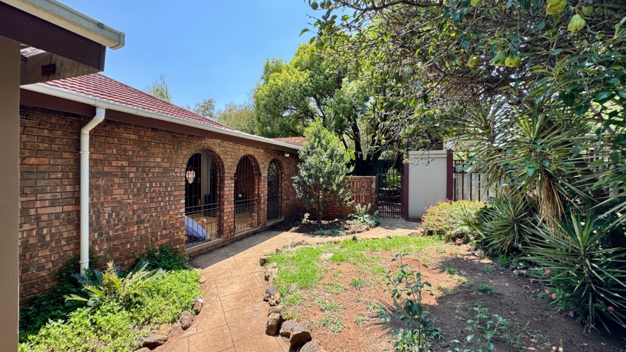 3 Bedroom Property for Sale in Lyttelton Manor Gauteng