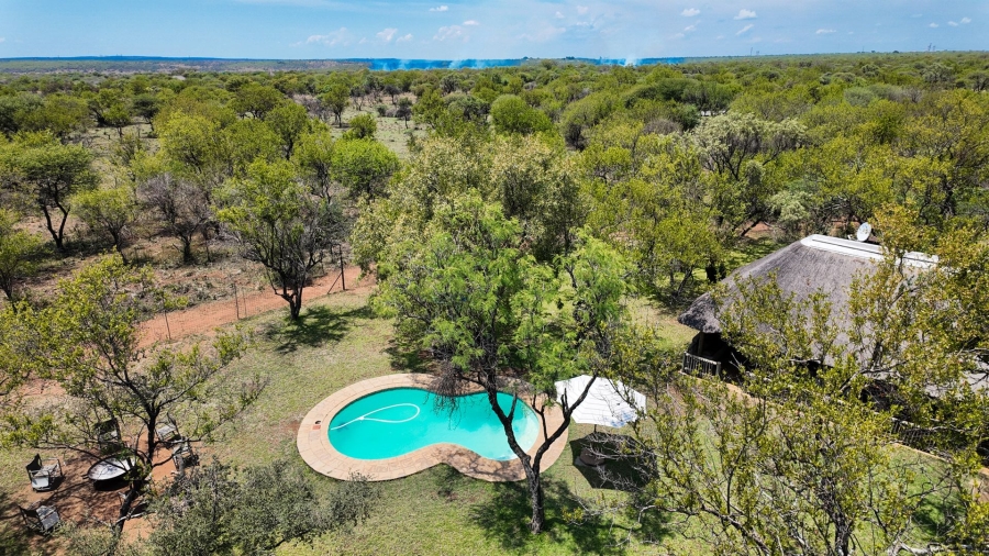 5 Bedroom Property for Sale in Dinokeng Game Reserve Gauteng