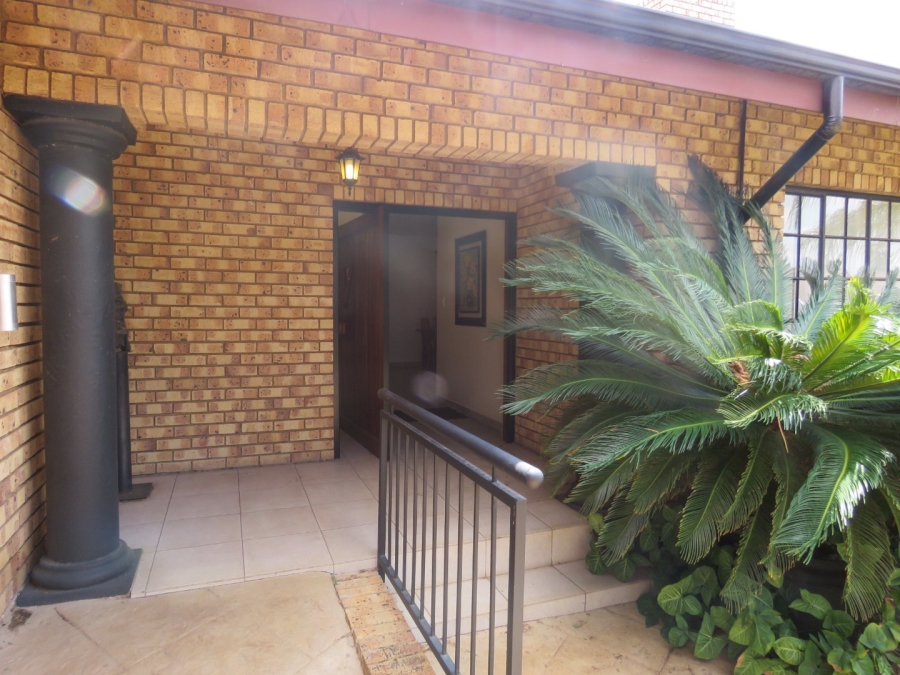 3 Bedroom Property for Sale in Amberfield Gauteng