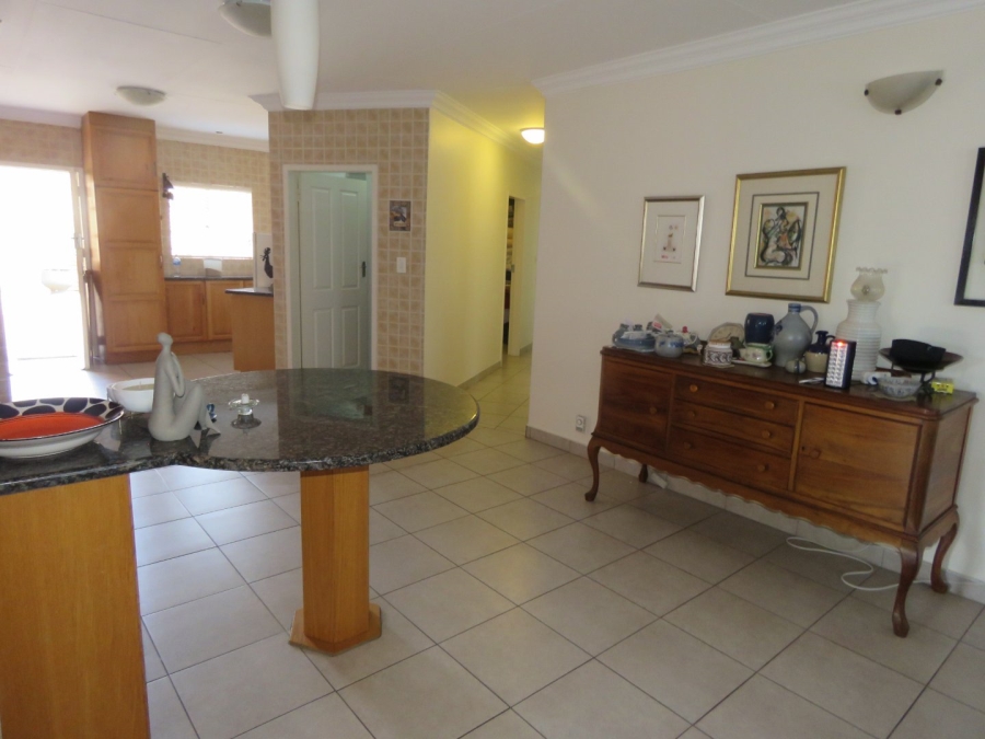 3 Bedroom Property for Sale in Amberfield Gauteng