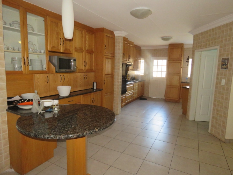 3 Bedroom Property for Sale in Amberfield Gauteng