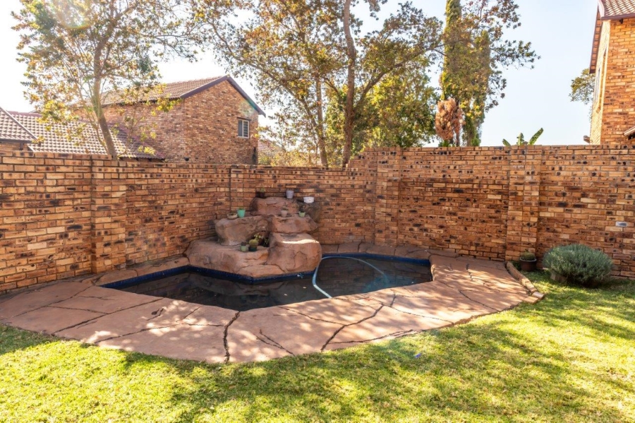 3 Bedroom Property for Sale in Sundowner Gauteng