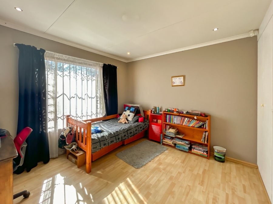 3 Bedroom Property for Sale in Sundowner Gauteng