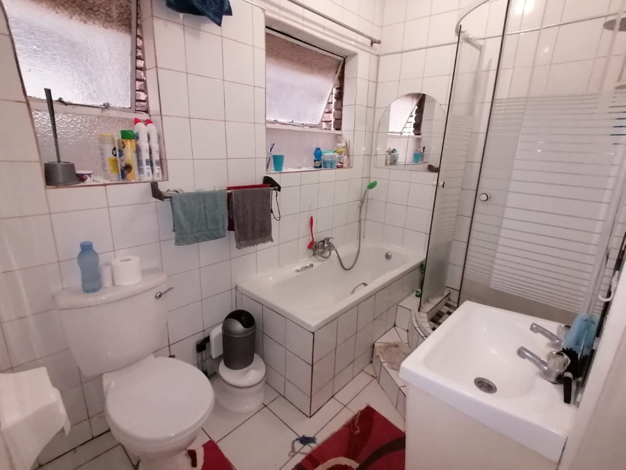 2 Bedroom Property for Sale in Vanderbijlpark CW 2 Gauteng