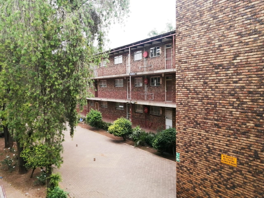 2 Bedroom Property for Sale in Vanderbijlpark CW 2 Gauteng