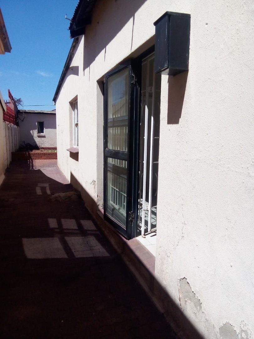 4 Bedroom Property for Sale in Brixton Gauteng