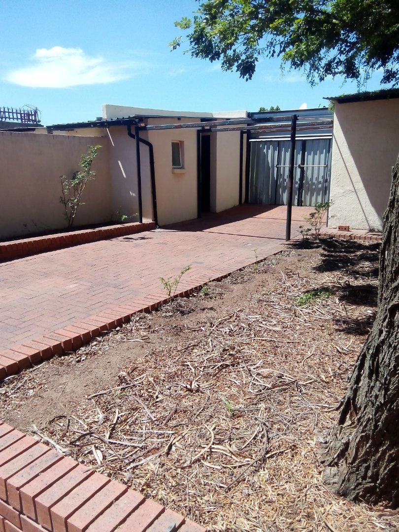 4 Bedroom Property for Sale in Brixton Gauteng