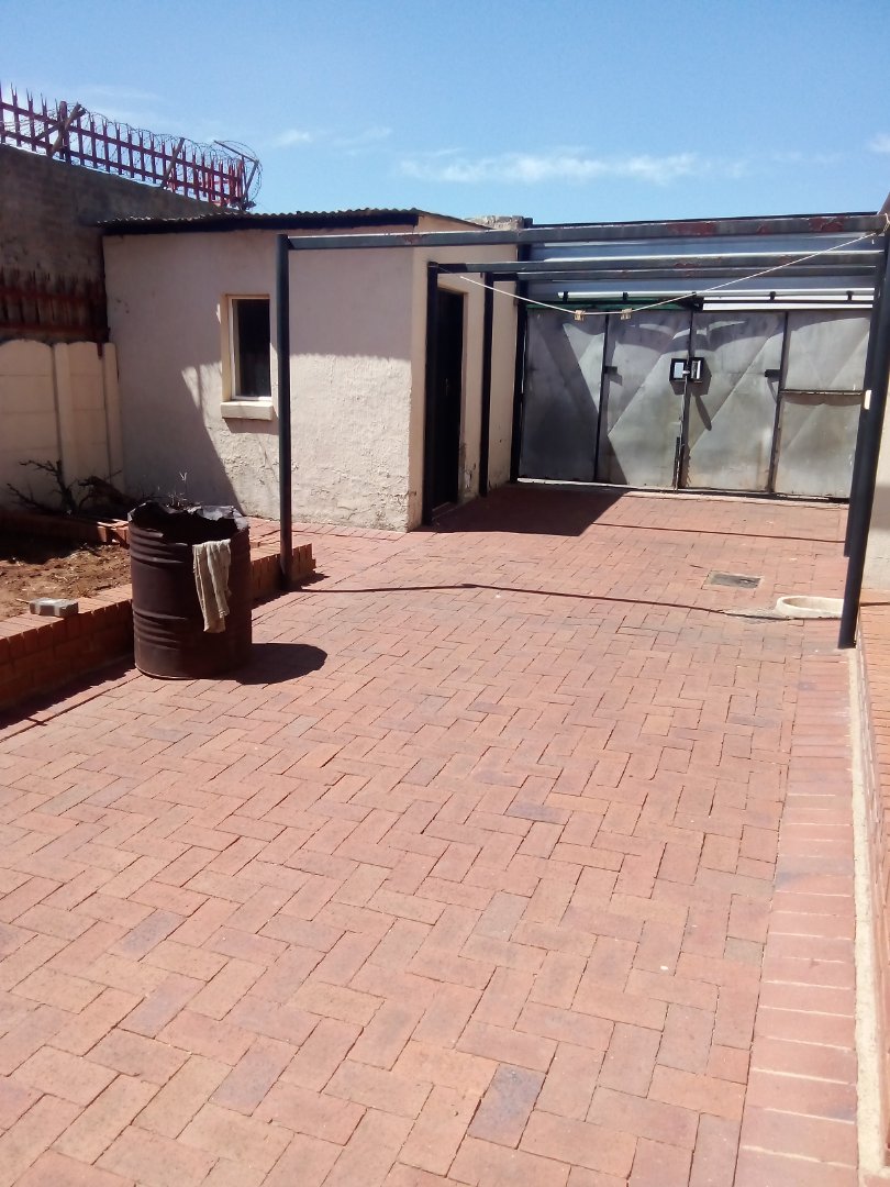 4 Bedroom Property for Sale in Brixton Gauteng