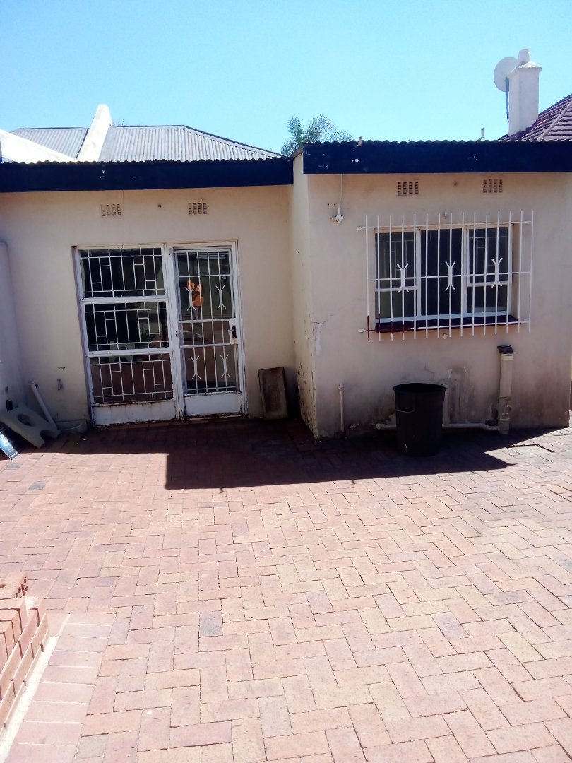 4 Bedroom Property for Sale in Brixton Gauteng