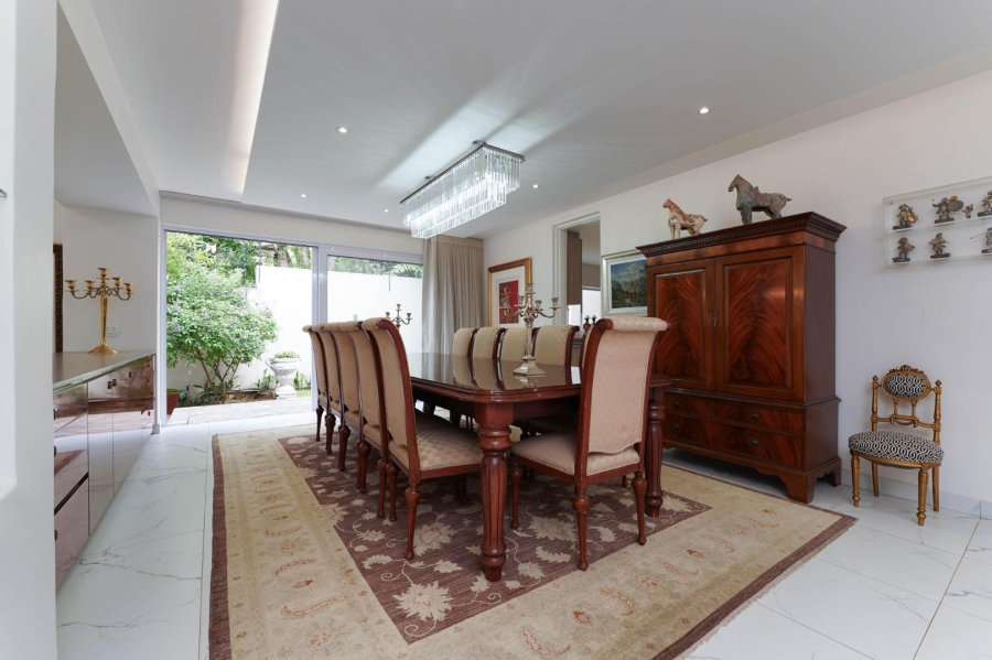 5 Bedroom Property for Sale in Sandhurst Gauteng