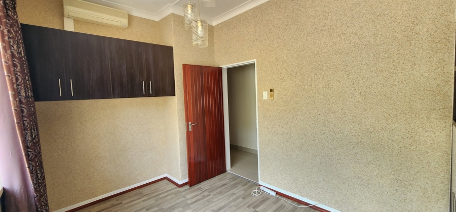 To Let 3 Bedroom Property for Rent in Highlands North Gauteng