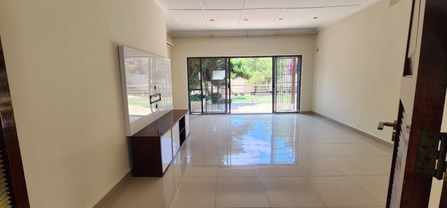 To Let 3 Bedroom Property for Rent in Highlands North Gauteng