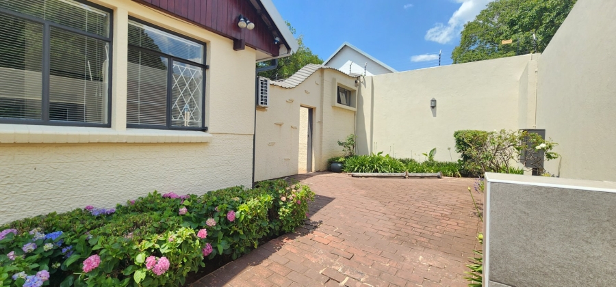 To Let 3 Bedroom Property for Rent in Highlands North Gauteng