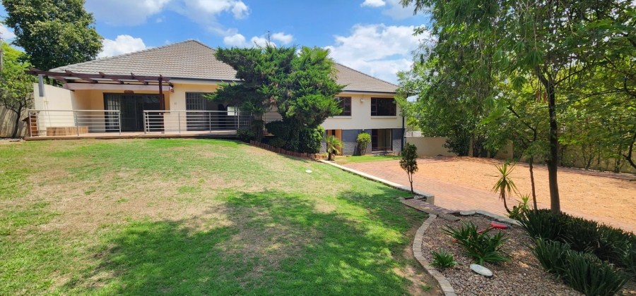 To Let 3 Bedroom Property for Rent in Highlands North Gauteng