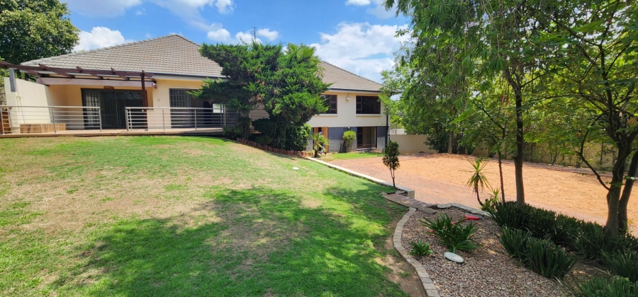 To Let 3 Bedroom Property for Rent in Highlands North Gauteng