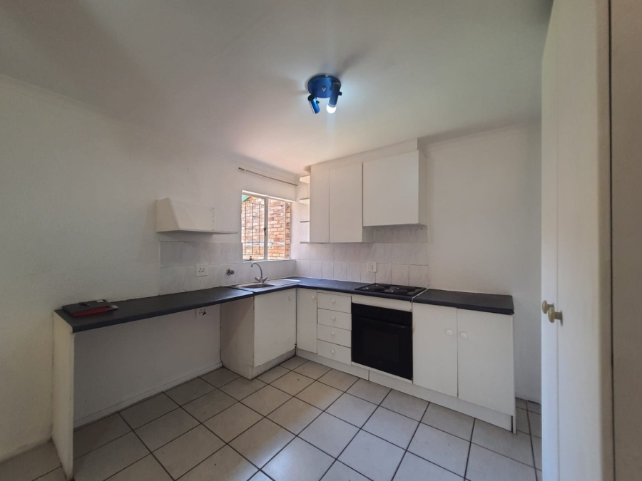 2 Bedroom Property for Sale in Groblerpark Gauteng