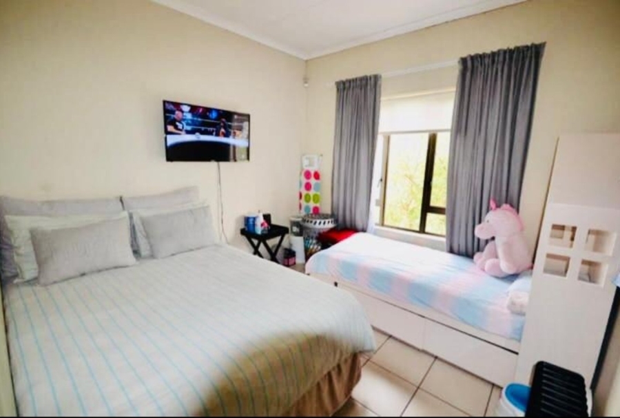 To Let 2 Bedroom Property for Rent in South Crest Gauteng