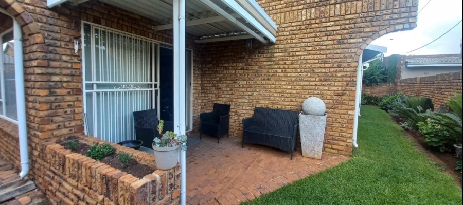 To Let 3 Bedroom Property for Rent in Edelweiss Gauteng