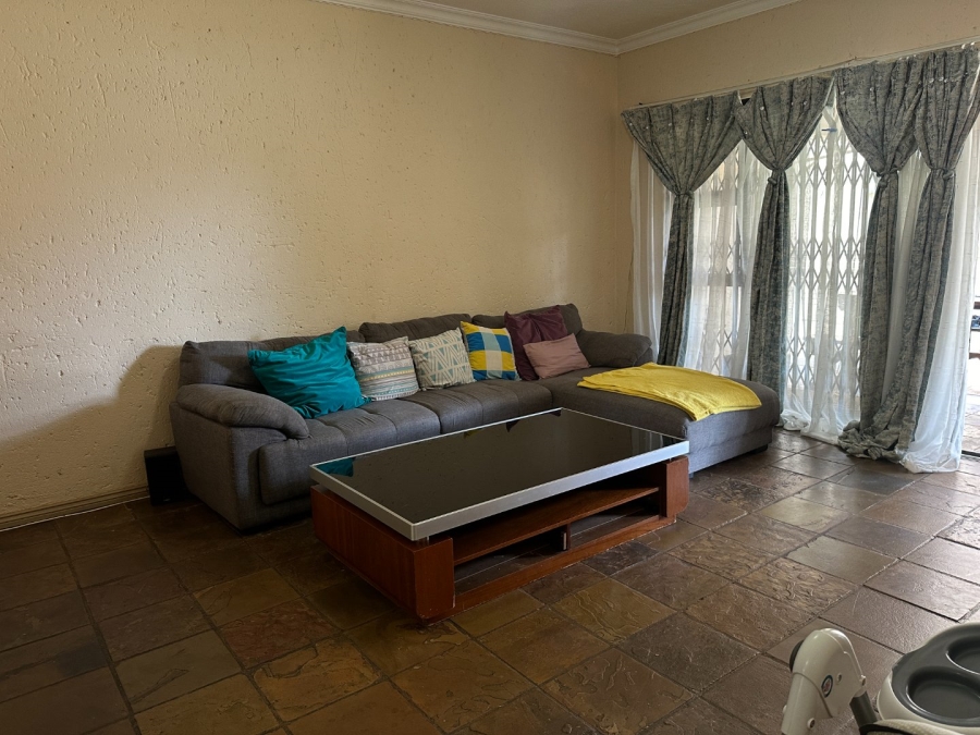 3 Bedroom Property for Sale in Weltevreden Park Gauteng