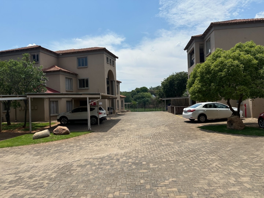 3 Bedroom Property for Sale in Weltevreden Park Gauteng