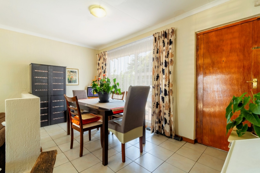 3 Bedroom Property for Sale in Northwold Gardens Gauteng