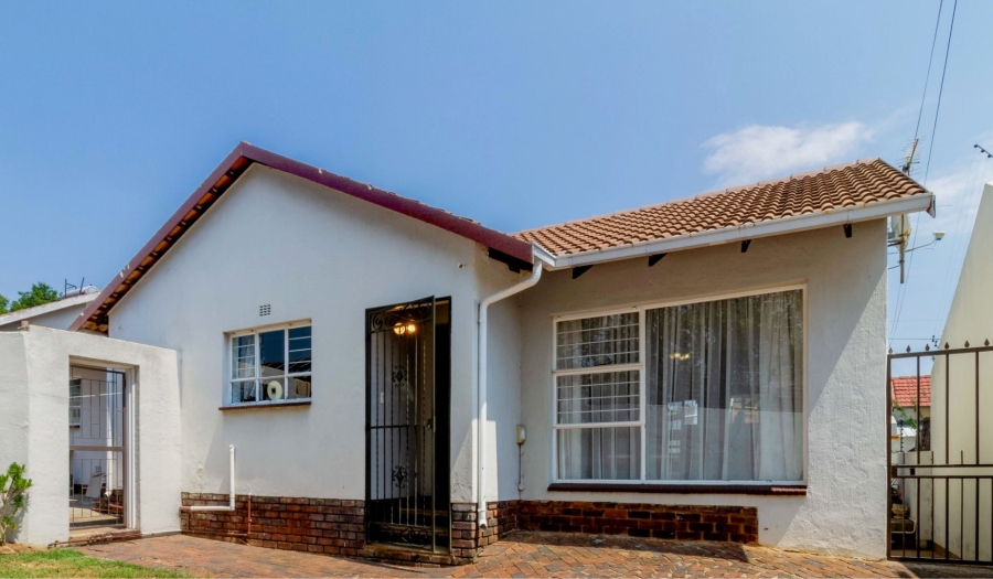 3 Bedroom Property for Sale in Northwold Gardens Gauteng