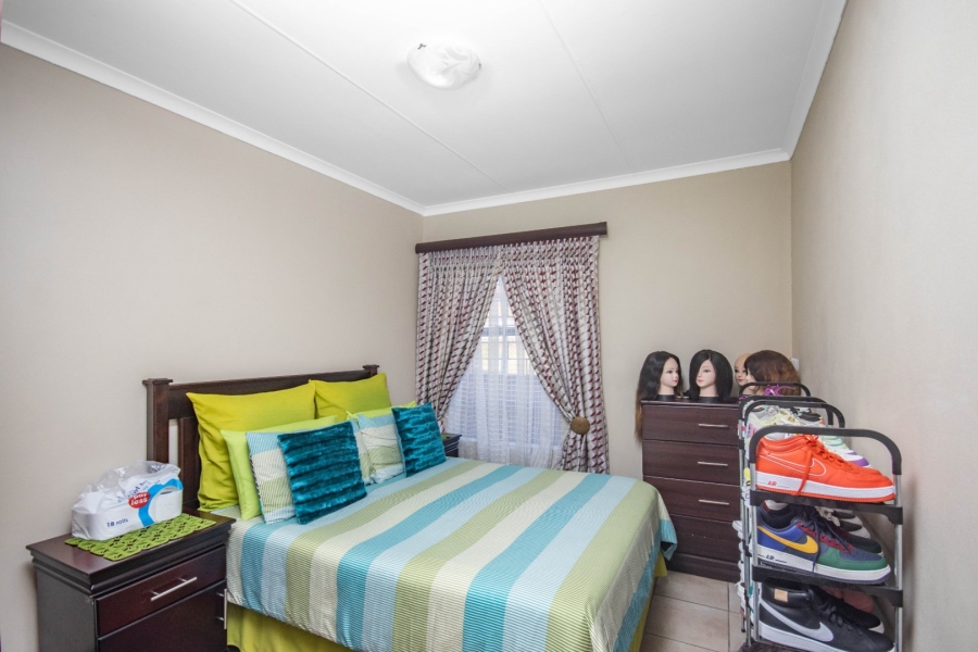 3 Bedroom Property for Sale in Kosmosdal Gauteng