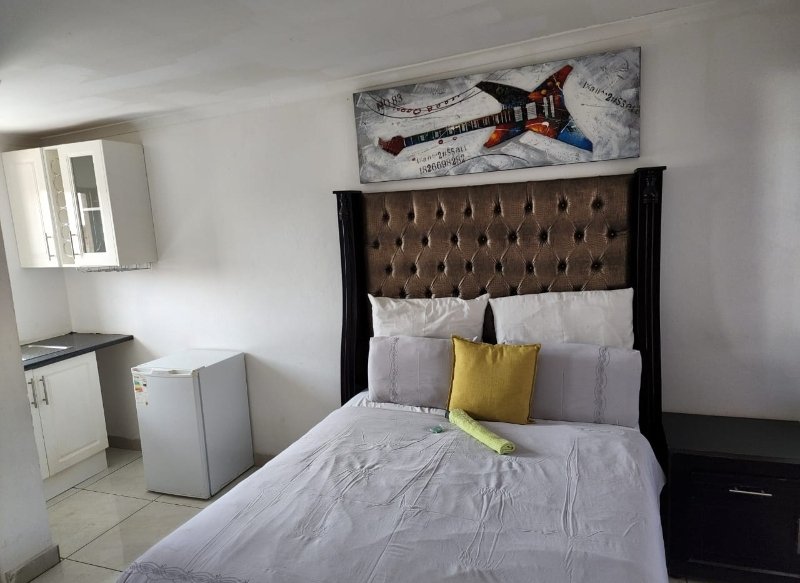 12 Bedroom Property for Sale in Bellevue Gauteng