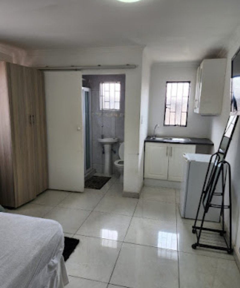 12 Bedroom Property for Sale in Bellevue Gauteng