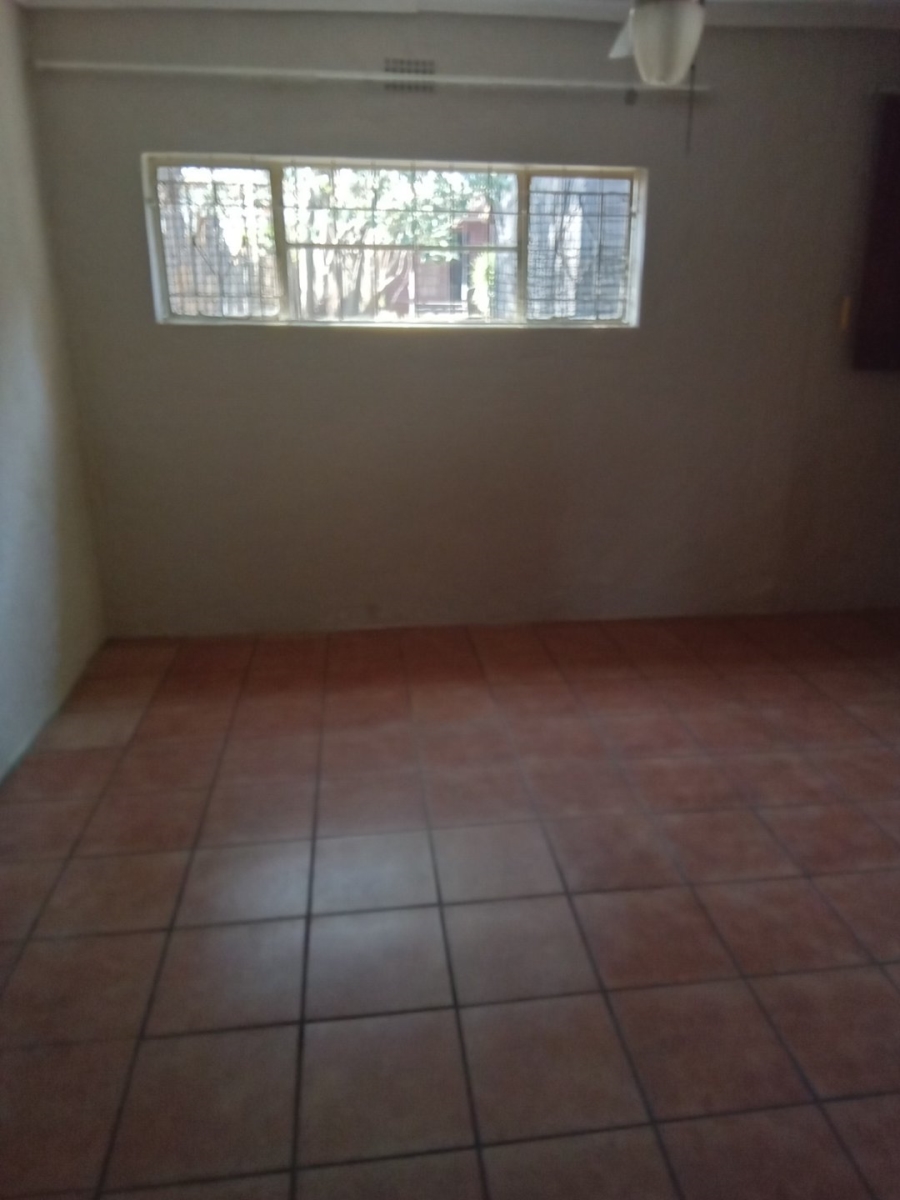 5 Bedroom Property for Sale in President Park Gauteng