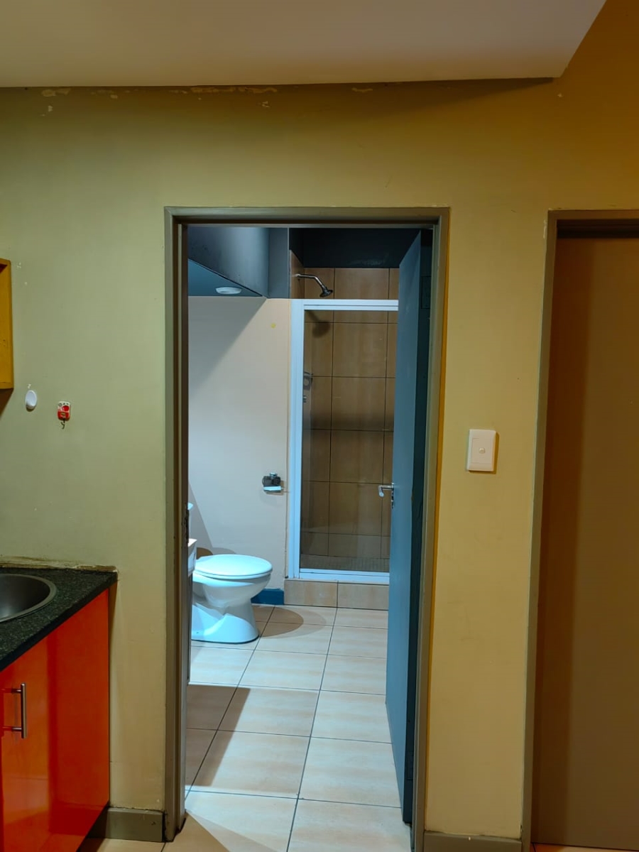 1 Bedroom Property for Sale in Richmond Gauteng