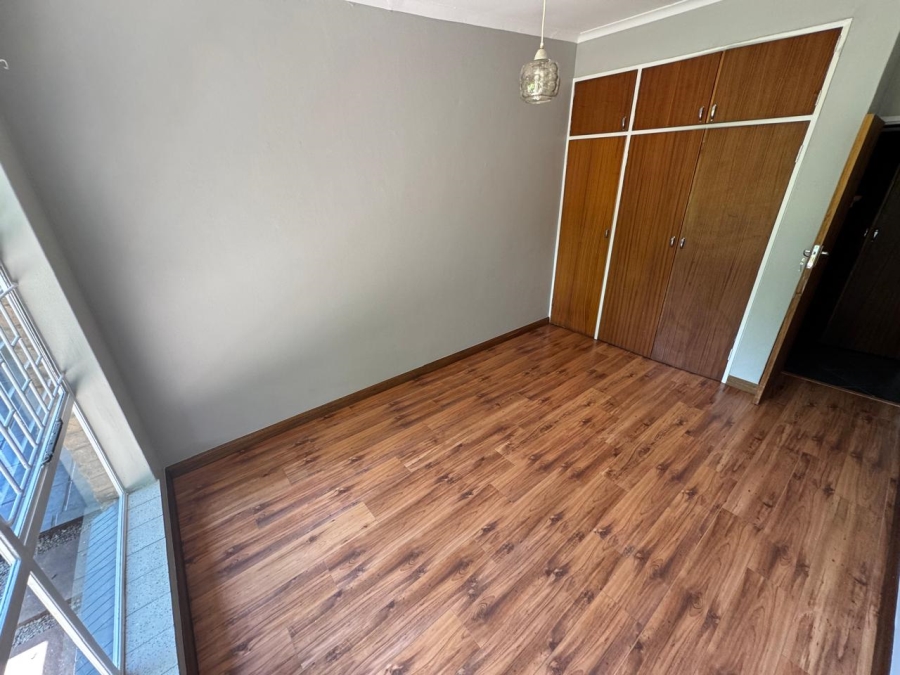  Bedroom Property for Sale in Zwartkop Gauteng